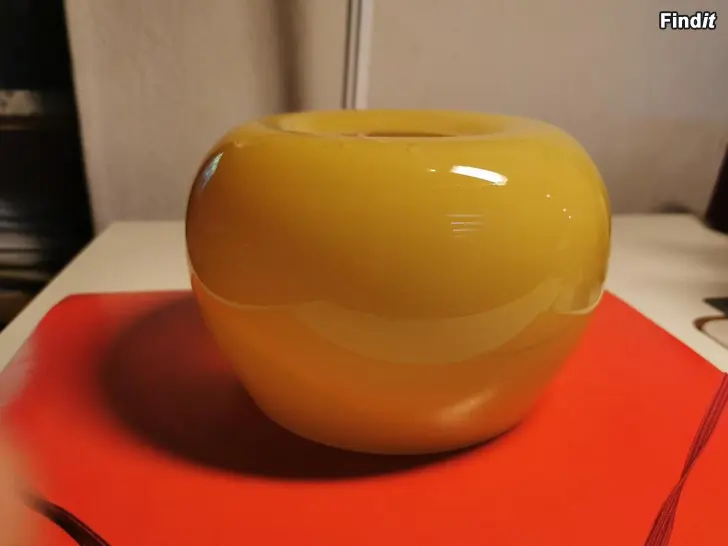 Myydään Lampun kupu
