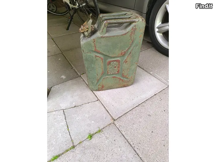 Myydään Jerrykanna, Jakobstad
