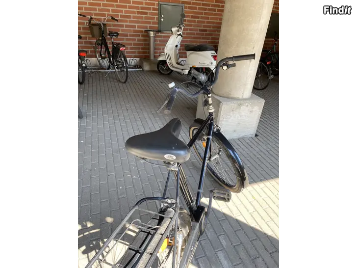 Myydään Helkama Oiva 7v