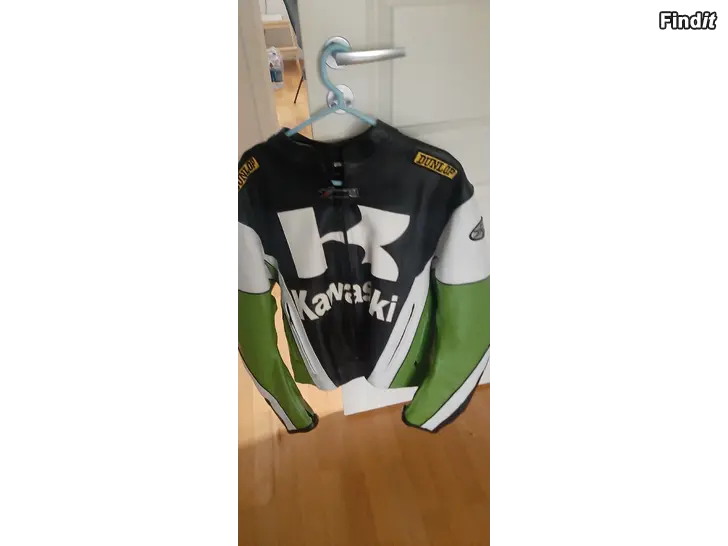 Myydään Kawasaki nahkatakki