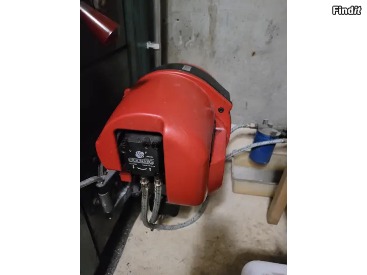 Säljes Oilon Junior poltin