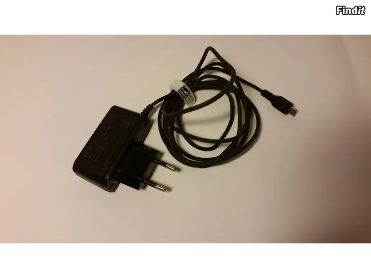 Myydään NOKIA AC-10E original laturi MikroUSB 5V 1200mA 5e