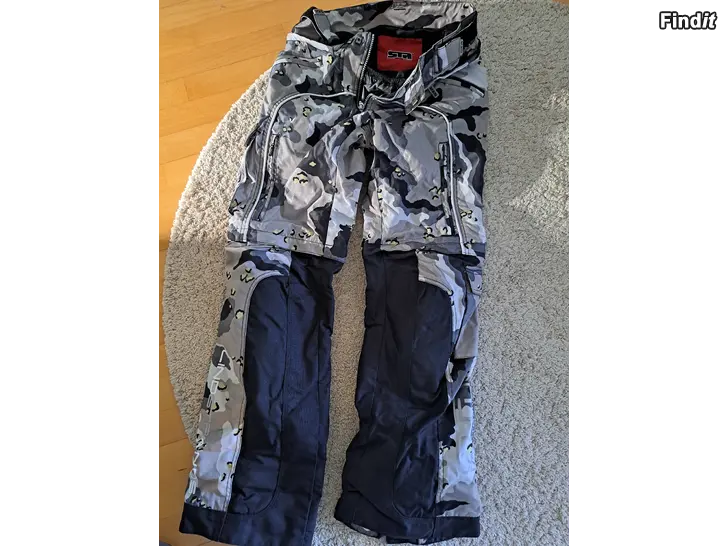 Säljes MC dräkt, handskar och hjälm