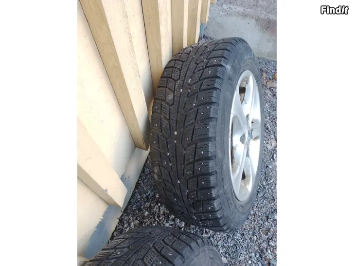 Myydään Alu vanteet Alessio talvirenkaat