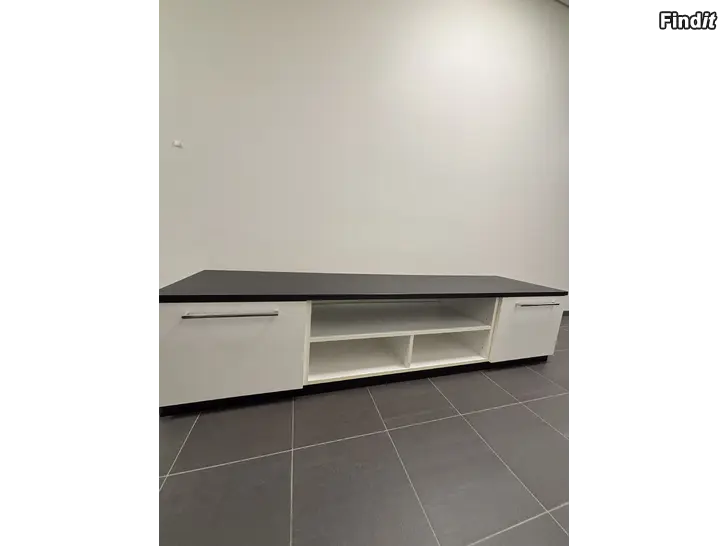Säljes Sotka Monaco TV Bänk + Soffbord