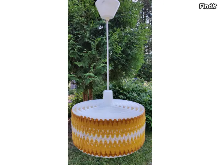 Säljes Lampa