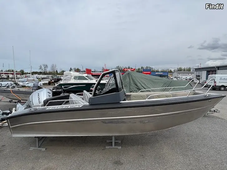 Myydään FASTER 625SC / HONDA BF150 VM2019 Käyttöönotto 2020