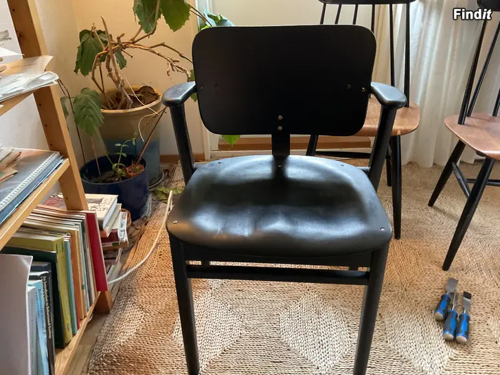 Myydään Domus tuoli