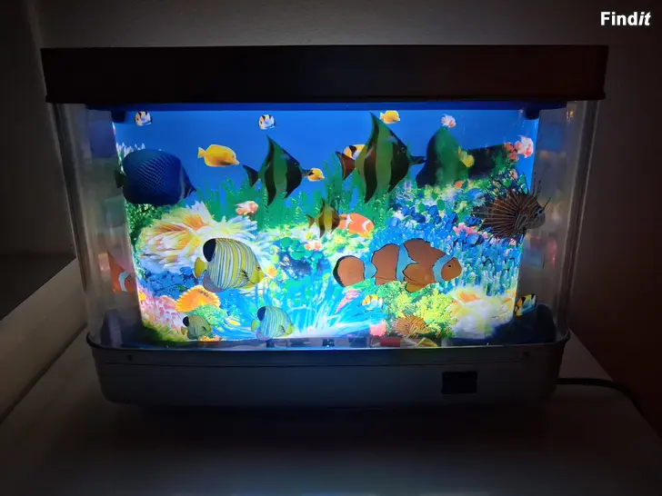 Säljes akvarie / akvaario