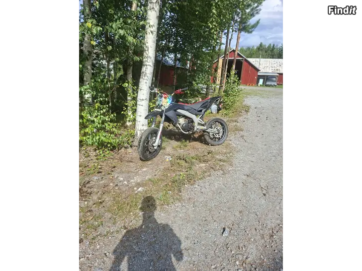 Säljes Aprillia sx 50