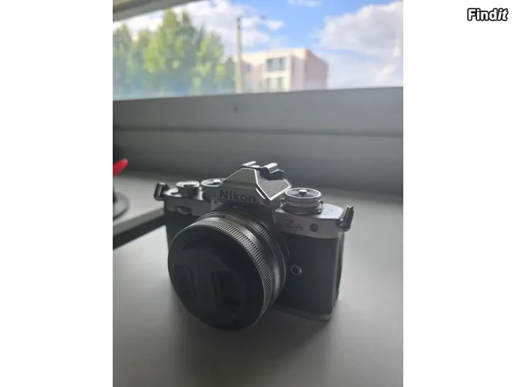Säljes Nikon Z FC
