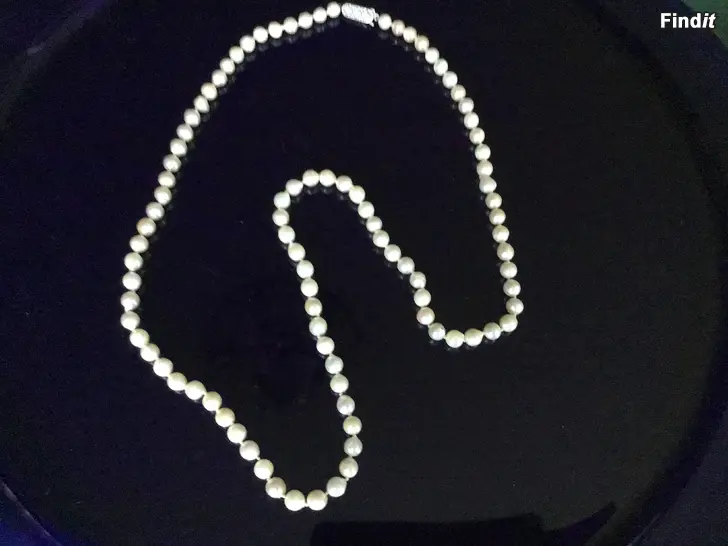 Myydään Aito, kaunis, helminauha 70cm vintage