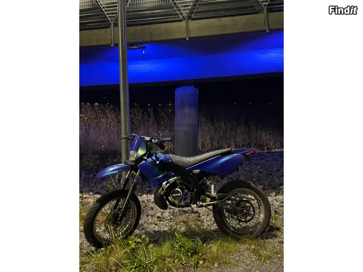 Myydään Derbi Senda Sm50 2002