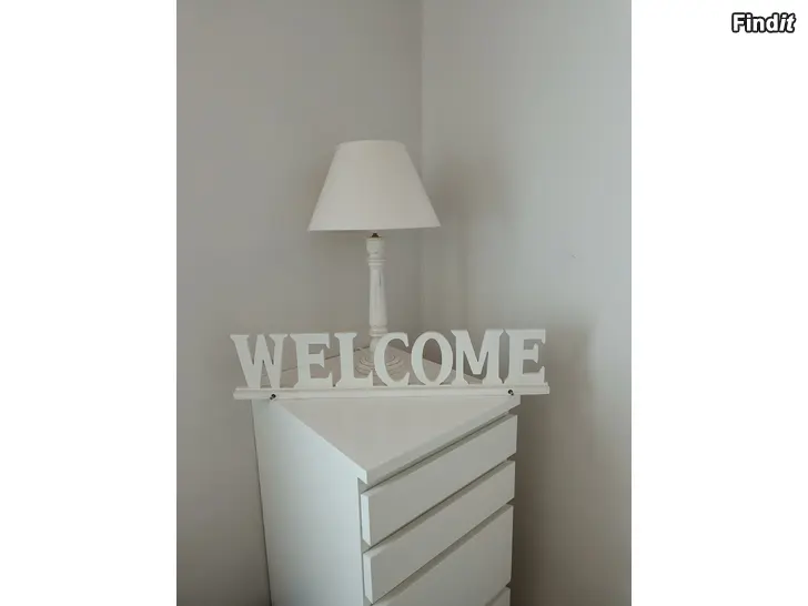 Säljes Welcome skylt i trä