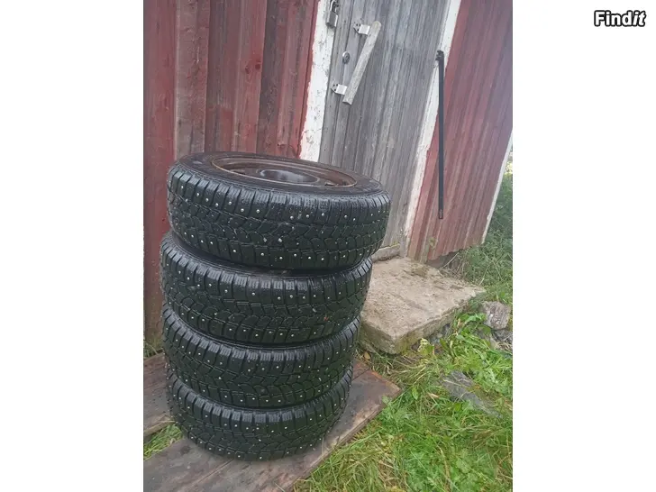 Säljes Dubbdäck 185/65/R14 Nastarenkaat