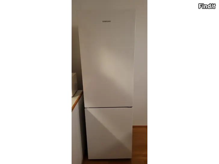 Säljes Kylskåp och frys, Samsung RB33B610EWW/EF