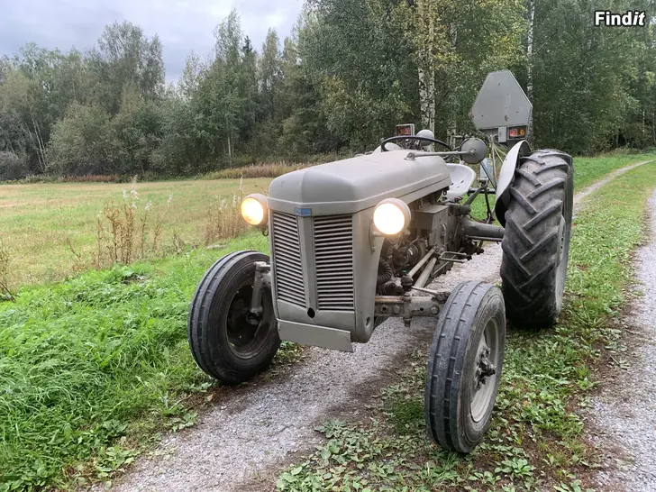 Säljes Fergusson Grålle säljes