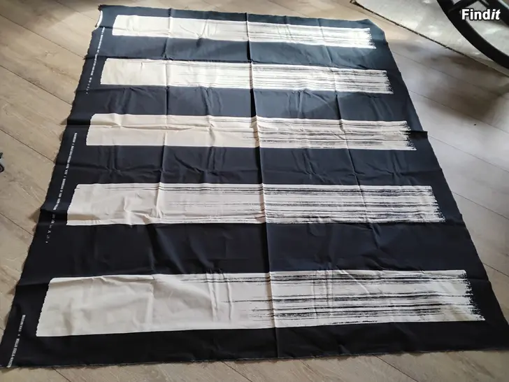 Säljes Marimekko tyg 1984