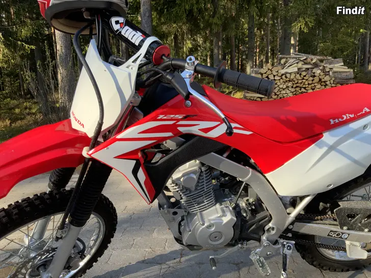Säljes Honda CRF 125 FB  Cross