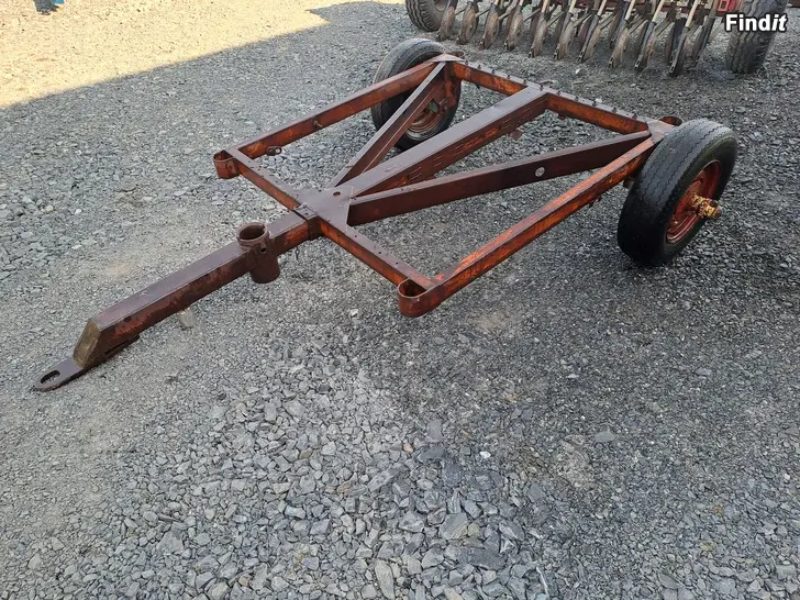 Myydään Traktorin kärry