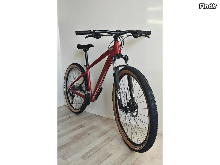 Myydään MTB 29