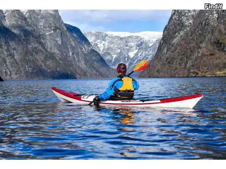 Säljes Kajaker, Kanoter och SUP-brädor