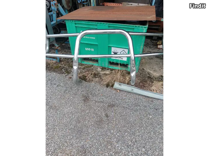 Säljes Chrome frontbåge