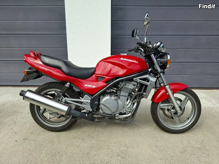 Myydään Luotettava, näppärä ja taloudellinen Kawasaki ER-5 etsii uutta kotia pitkäaikaiselta omistajalta