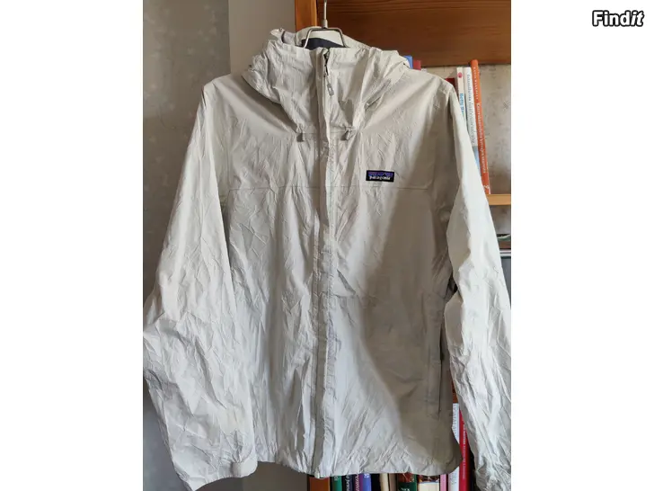 Myydään Patagonia Torrentshell 3L skaljacka dam M