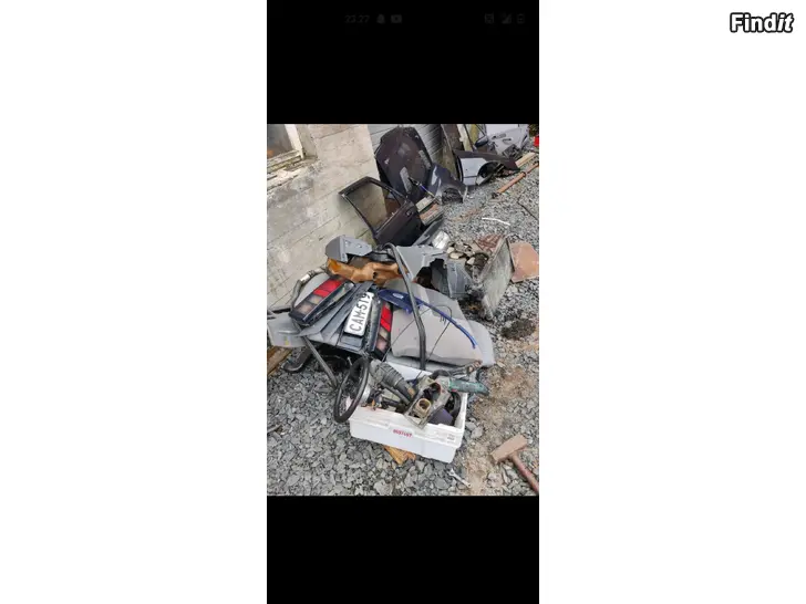 Myydään Ford sierra reservdelar GBC,GBG 87-93