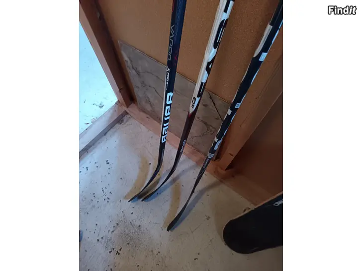 Säljes Kolme leftin mailaa