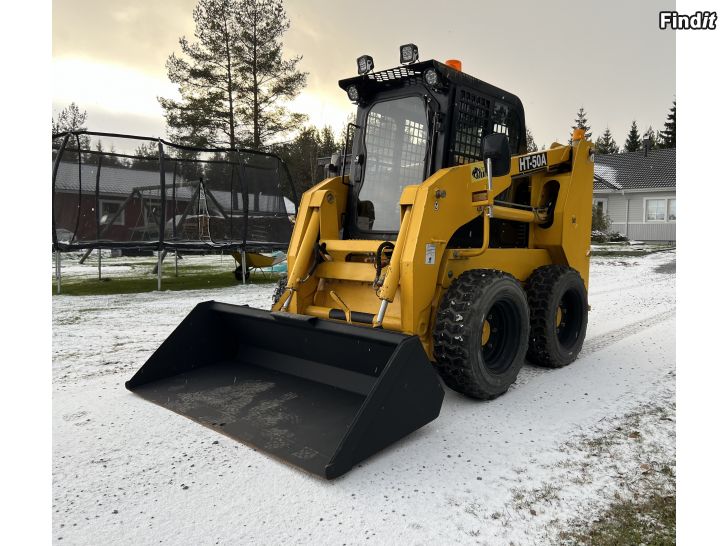 Säljes Racoon HT50A lastare