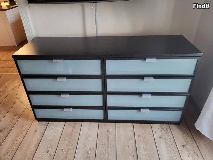 Säljes Ikea Hemnes byrå