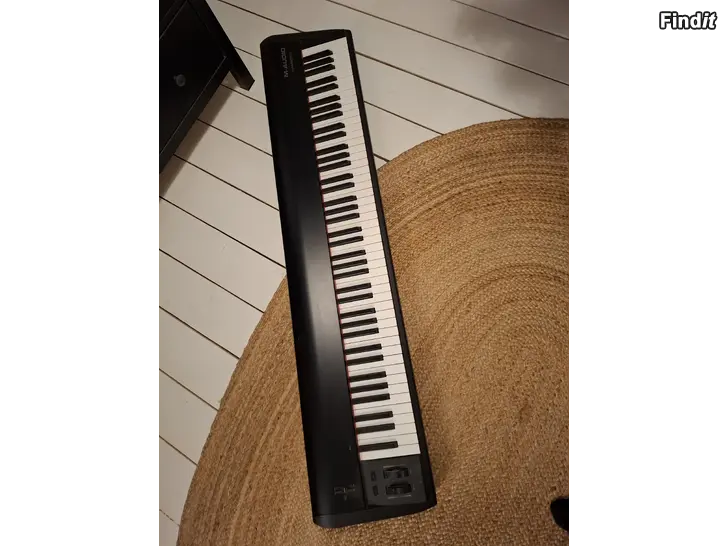 Myydään M-Audio Hammer 88