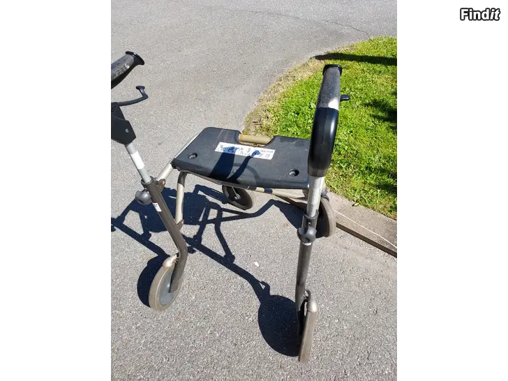 Säljes Rullator