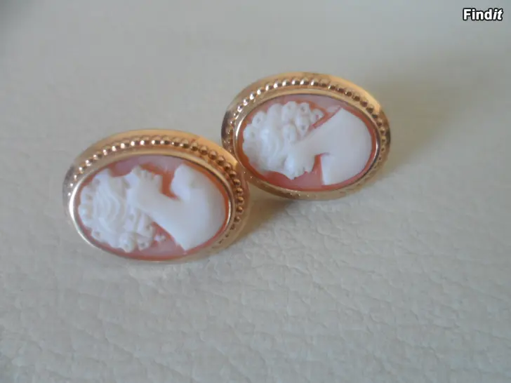 Säljes Kultaiset 2,5g Camee tappikorvakorut