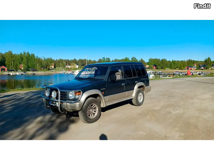 Myydään Mitsubishi Pajero 2.5 TDI