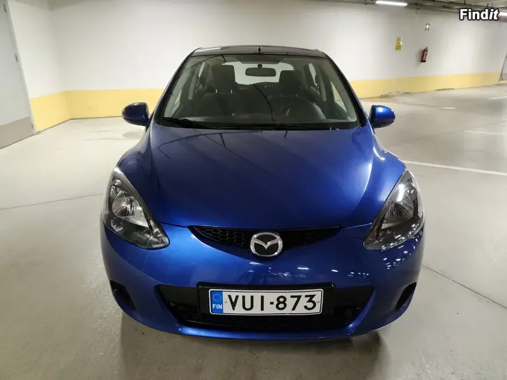 Myydään Mazda 2 1.3 Aj.112tkm Business class 1 ägare AC, metalliväri, AUX, 4x ,sähköikkunat 2xavain Hkir