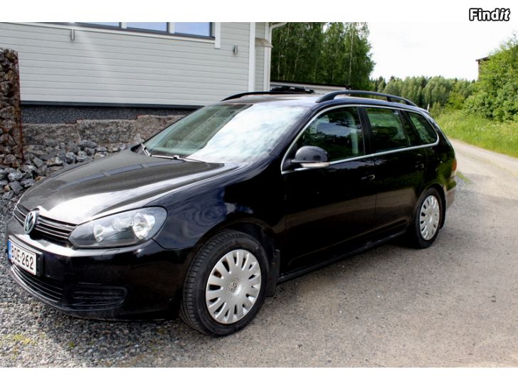 Myydään Taloudellinen, siisti ja tilava VW Golf Variant 1.2 TSi BMT 105 hv