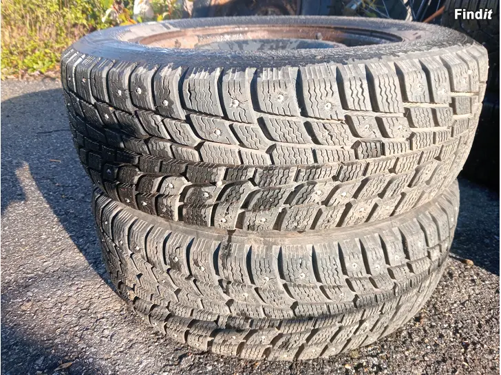 Myydään Nastarenkaat Michelin 185/65R14 vanteet 4-108 Peugeot