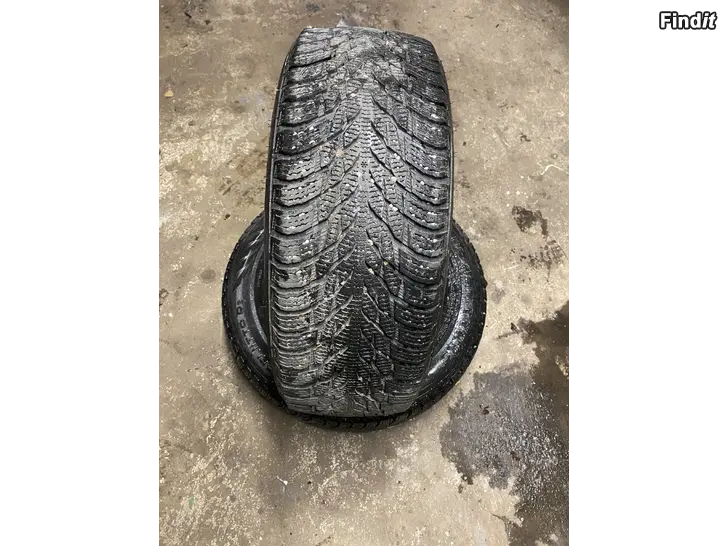 Myydään 205/65/16 nokia hakkapelitta kitkarenkaat 2kpl