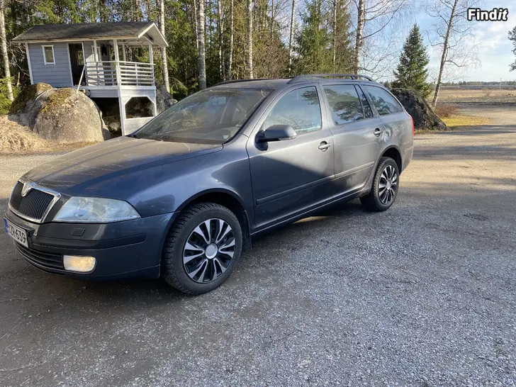Myydään Scoda Octavia