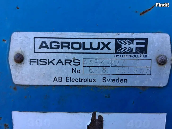 Säljes Agrolux Fiskarsplog AAFK497. 4x12-16 med stödhjul