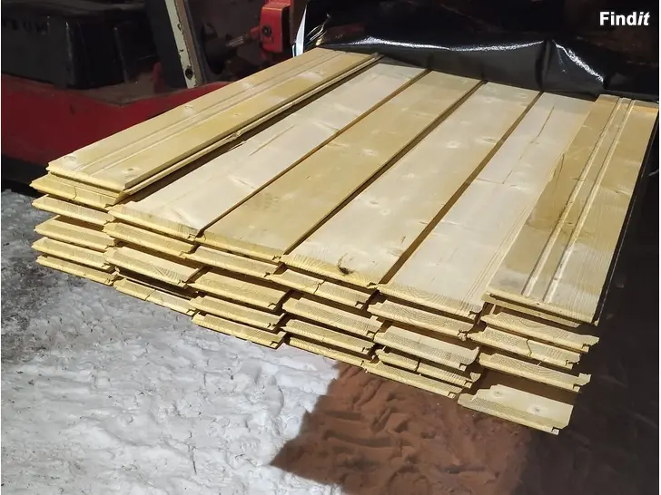 Myydään 22,99m² ERÄ 28x170 ulkoverhouspaneeli UTW päätypontattu talouslaatu  143,7m