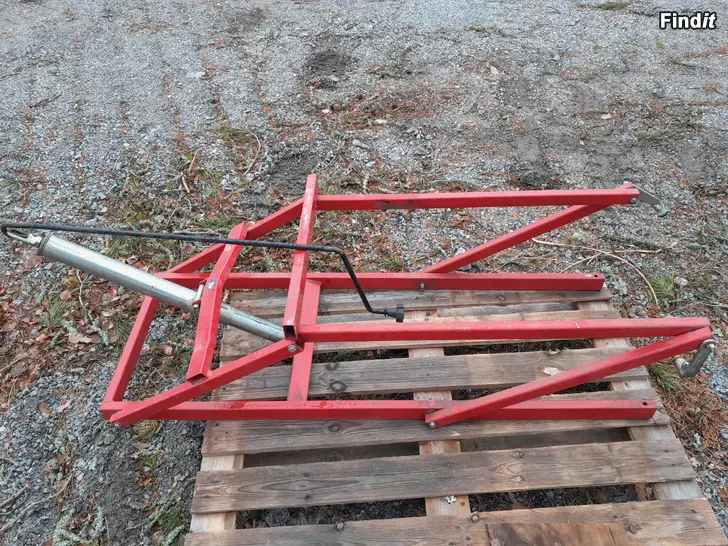 Säljes Saksinostin moottorikelkalle tai mopolle