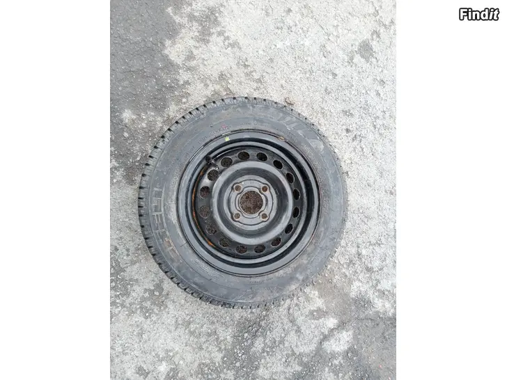 Myydään Kesärengas 155/70R13 Michelin vanne 4-100