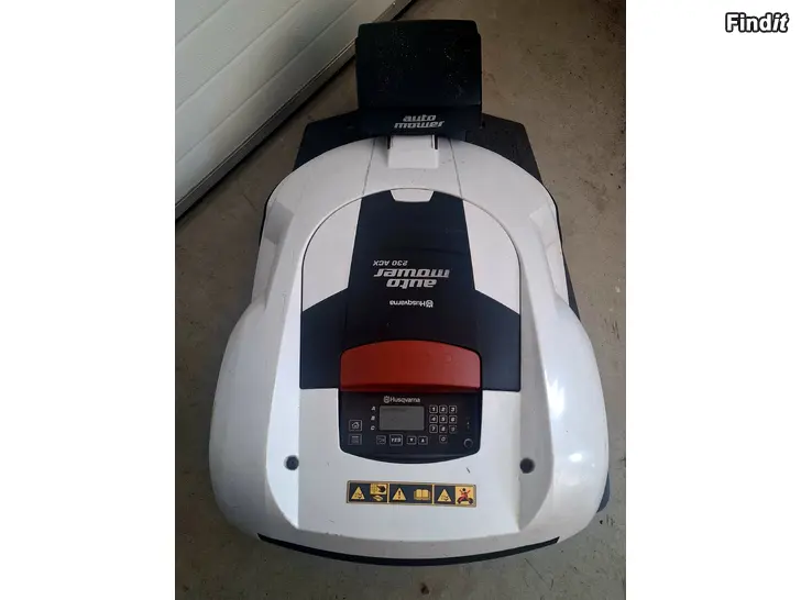 Myydään Husqvarna robotgräskkippare