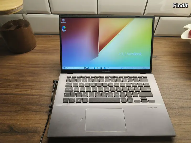 Säljes asus vivobook