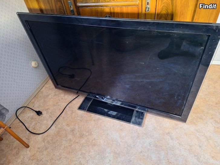 Säljes 45 tum Samsung led tv
