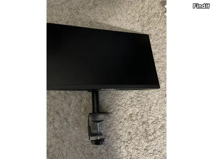 Säljes Lenovo näyttö/lenovo skärm